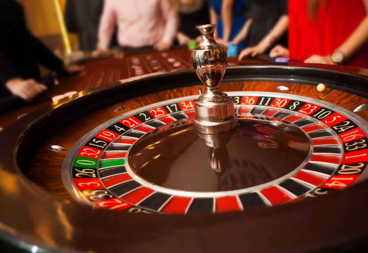 Coin Casino کیسینو میں پوکر گیمز